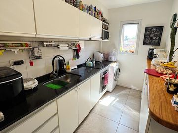 Departamento de tres ambientes  con cochera en venta en San Fernando