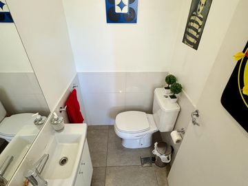 Departamento de tres ambientes  con cochera en venta en San Fernando