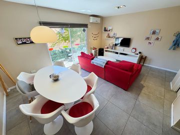 Departamento de tres ambientes  con cochera en venta en San Fernando