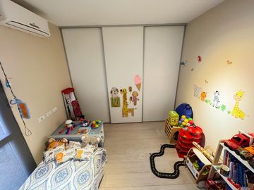 Departamento de tres ambientes  con cochera en venta en San Fernando