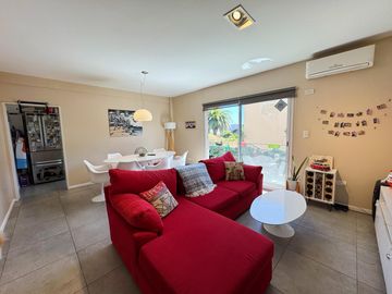 Departamento de tres ambientes  con cochera en venta en San Fernando