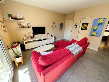 Departamento de tres ambientes  con cochera en venta en San Fernando