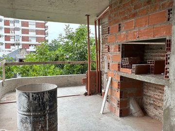 Departamento en Venta de 3 ambientes con balcon terraza y parrilla en Villa Devoto