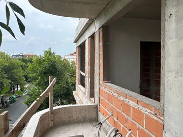 Departamento en Venta de 3 ambientes con balcon terraza y parrilla en Villa Devoto