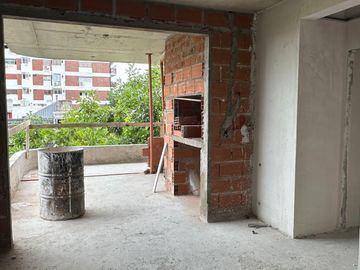 Departamento en Venta de 3 ambientes con balcon terraza y parrilla en Villa Devoto