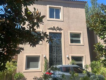 VENTA. Casa al agua en Barrio Cerrado Altamira, Rincón de Milberg, TIgre
