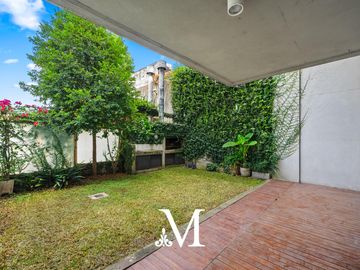 Departamento tipo Casa en  Venta 2 Amb con Jardin-Parrilla-1 Cochera-Colegiales