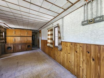Terreno en esquina en perfecta ubicación y con casa a refaccionar en Funes