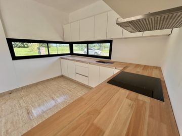 Venta Casa 4 Ambientes Con Pileta Medal Country Club