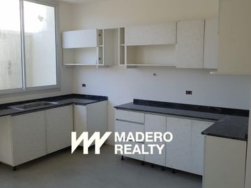 Casa en Olivos-Maipu/Uzal - triplex 5 ambientes - 147 m2