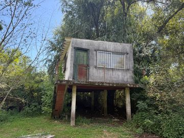 Casa en  venta en el Delta de Tigre con frente al Río Carapachay