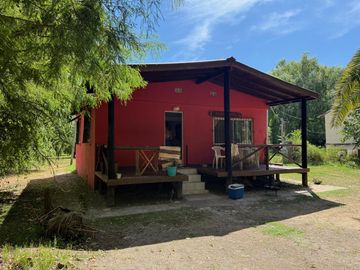 Casa en  venta en el Delta de Tigre con frente al Río Carapachay