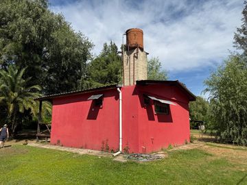 Casa en  venta en el Delta de Tigre con frente al Río Carapachay