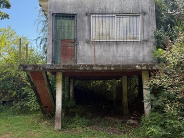 Casa en  venta en el Delta de Tigre con frente al Río Carapachay