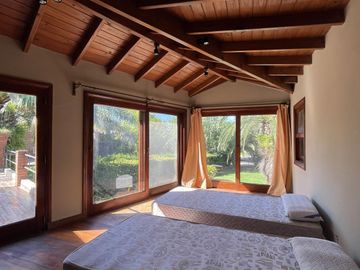 Casa en Venta en Nautico Escobar - Con Piscina