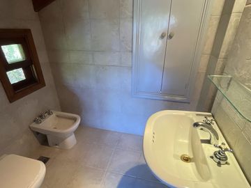 Casa en Venta en Nautico Escobar - Con Piscina