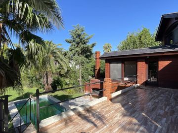 Casa en Venta en Nautico Escobar - Con Piscina