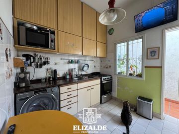 Don Bosco  y Monseñor Alberti - Ph de 3 ambientes con patio - Venta - San isidro