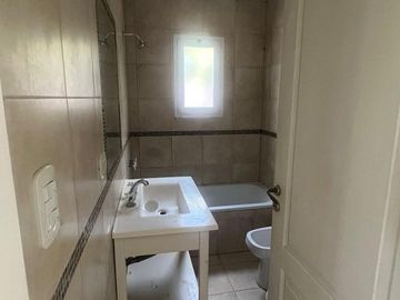 Casa en Santa Isabel - 4 ambientes- 130 m2