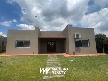 Casa en Santa Isabel - 4 ambientes- 130 m2