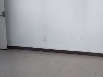 Venta de casa como terreno o para remodelar