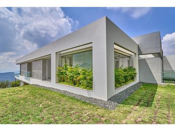 VENTA CASA LUXURY CONDOMINIO DE DAPA