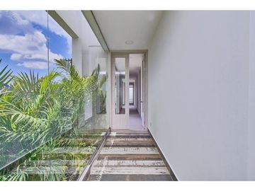 VENTA CASA LUXURY CONDOMINIO DE DAPA