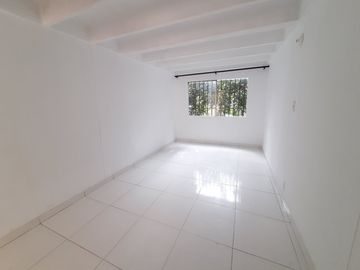 En Chiminangos Vendemos Apartamento