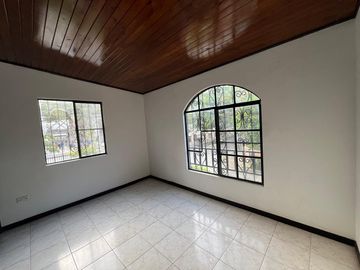 ¡Oportunidad úNica! Casa En Venta En Jamundí Con Ubicación Privilegiada, ¡A Un Paso Del éXito!