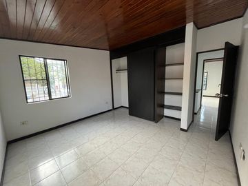 ¡Oportunidad úNica! Casa En Venta En Jamundí Con Ubicación Privilegiada, ¡A Un Paso Del éXito!
