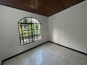 ¡Oportunidad úNica! Casa En Venta En Jamundí Con Ubicación Privilegiada, ¡A Un Paso Del éXito!