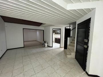 ¡Oportunidad úNica! Casa En Venta En Jamundí Con Ubicación Privilegiada, ¡A Un Paso Del éXito!