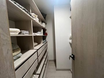 PENTHOUSE AMOBLADO EN VENTA BARRIO CASTELLANA|1944