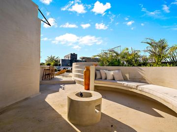 Impresionante Villa de 5 Recámaras en Excelente Ubicación – Amplia y de Diseño Increíble