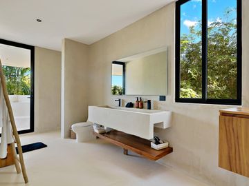 Impresionante Villa de 5 Recámaras en Excelente Ubicación – Amplia y de Diseño Increíble