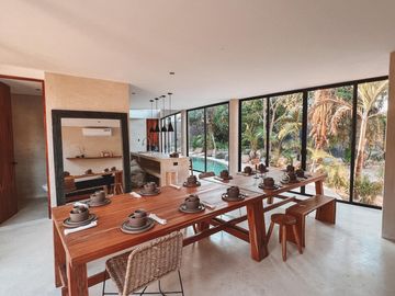 Impresionante Villa de 5 Recámaras en Excelente Ubicación – Amplia y de Diseño Increíble