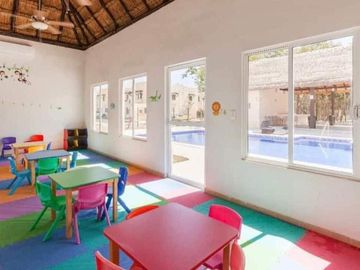 Buen Precio! Casa Remodelada de 2 dormitorios en venta en Playa del Carmen