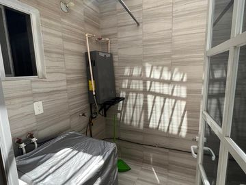 Buen Precio! Casa Remodelada de 2 dormitorios en venta en Playa del Carmen