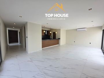 Casa en Venta en Residencial Las Palmas, Veracruz