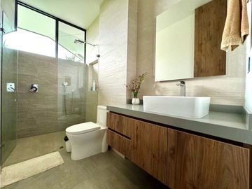 En este  espectacular inmueble podrás disfrutar de mucha naturaleza