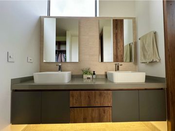 En este  espectacular inmueble podrás disfrutar de mucha naturaleza