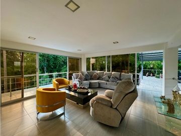 Comodidad y tranquilidad en un entorno privilegiado