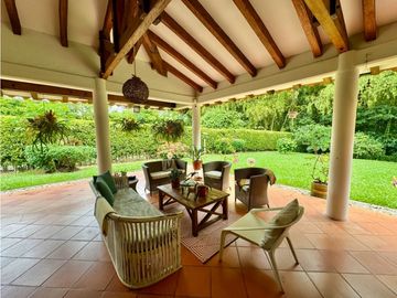 Hermosa casa campestre