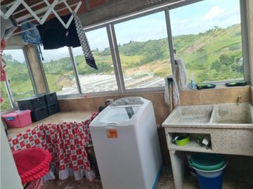 CASA CON RENTA EN VENTA EN MONSERRATE VILLAMARA | VENTA CASA