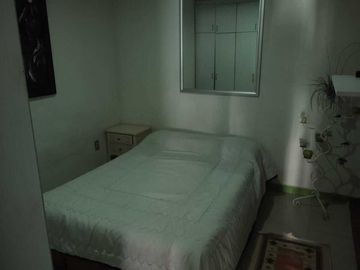 SE VENDE CASA DE 3 NIVELES CON ALBERCA