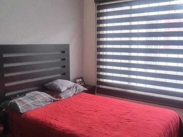 Se Vende o Renta Casa en Villa Toscana III