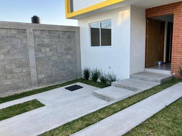 Casa NUEVA en VENTA en Defensores de Puebla, Morelia