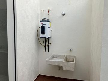 Casa NUEVA en VENTA en Defensores de Puebla, Morelia