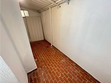 SE VENDE  HERMOSO APARTAMENTO EN PISO 1 EN VILLA CAROLINA