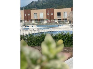 CONDOMINIO BATARA VILLETA CÓDIGO 1054
